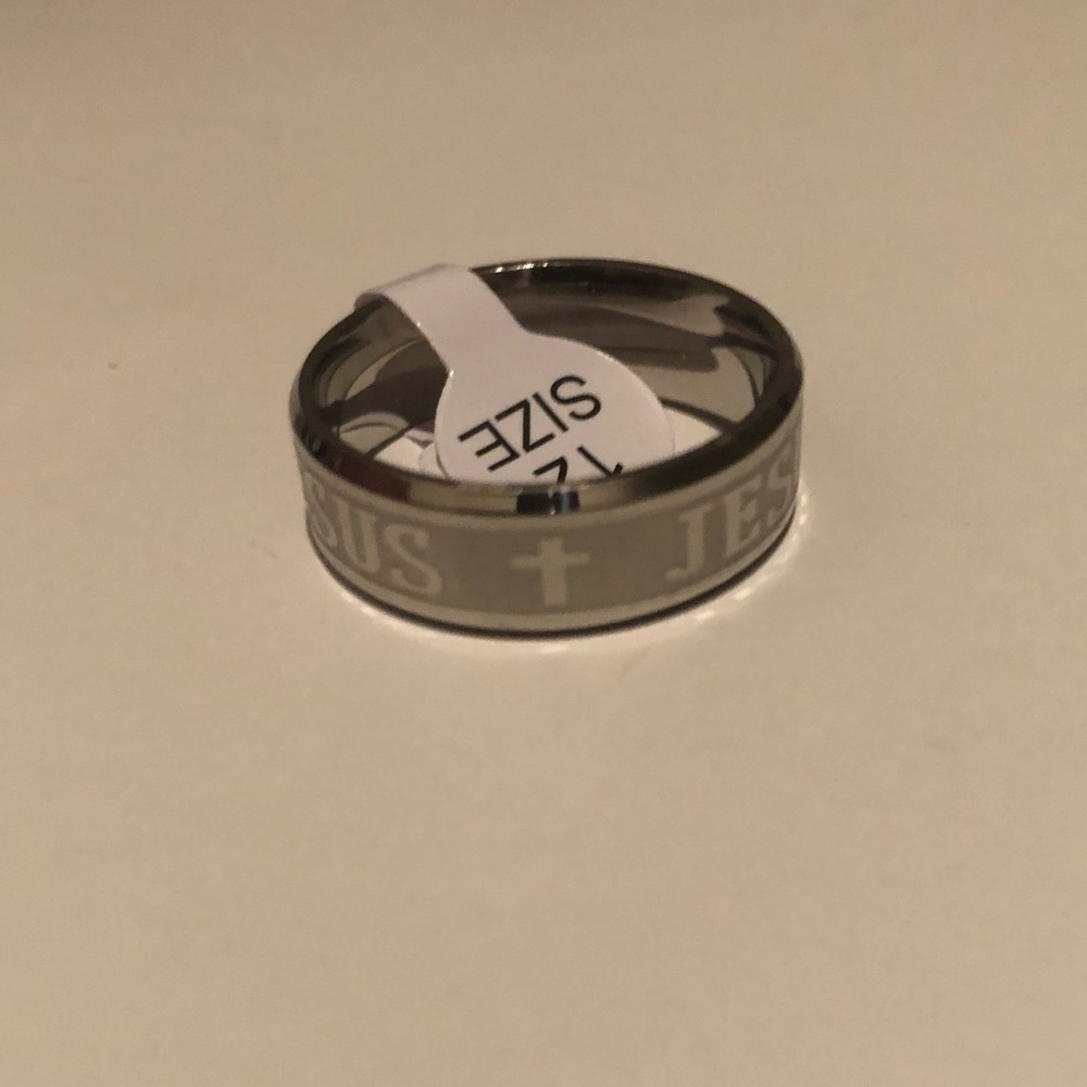 Silver Jesus Ring - Picture 3 of 7